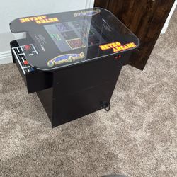 Retro Arcade Machine