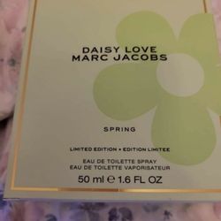 Marc Jacobs Daisy Love Spring Perfume