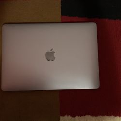  Mac Book Pro