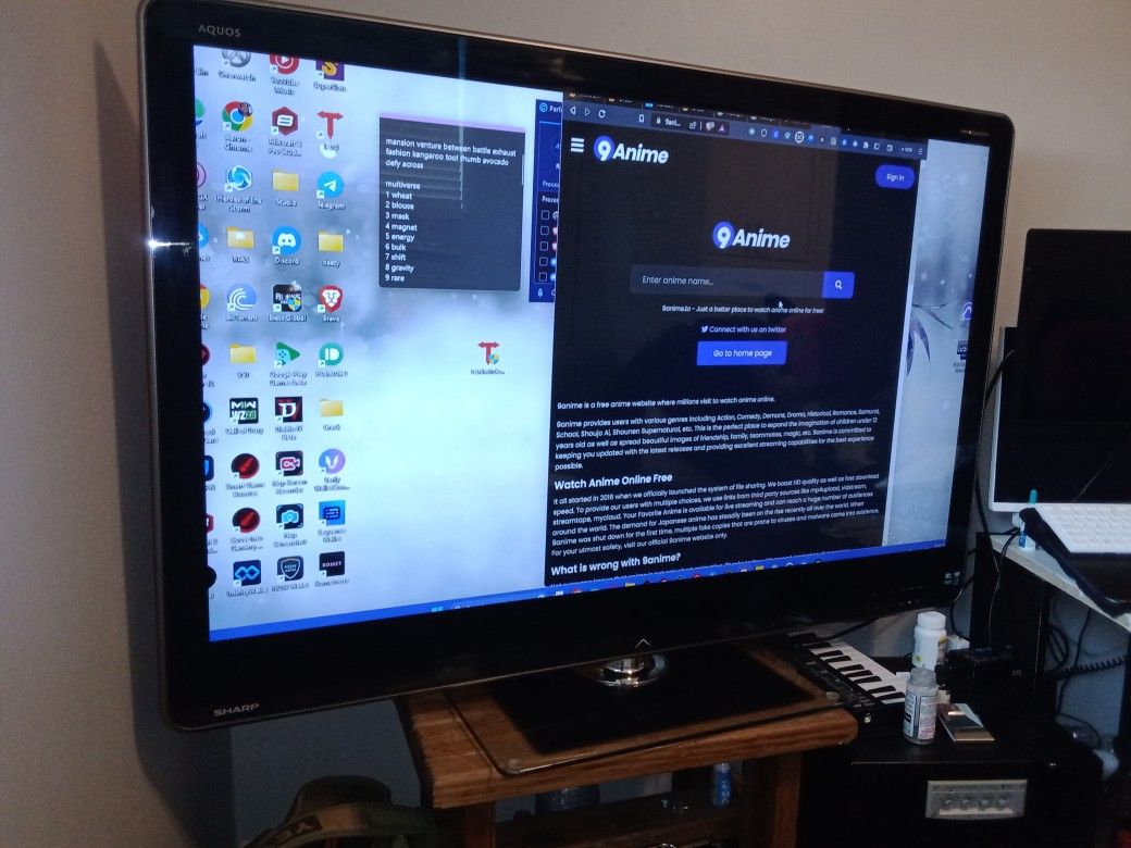 Â Sharp LC-52LE920UN LED-backlit LCD TV, 52" widescreen Diagonal Size
