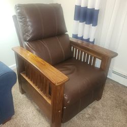 Raymour & Flanagan Recliner