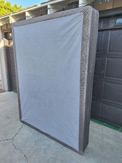 Queen size Box spring