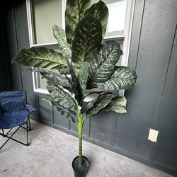 IKEA FEJKA artificial plant