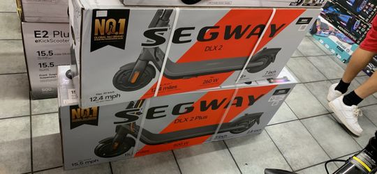 Segway DLX 2 Electric Kick Scooter