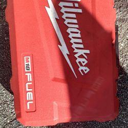 M18 Fuel Two Tool Combo Kit (Box Only)