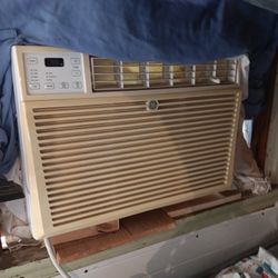 AC Window Unit