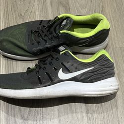 nike bolt 10 men 