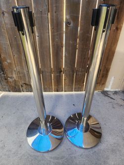 Chrome Retractable Belt Stanchion Posts – Set of 2