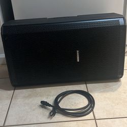 Samson RS112A 400-watt 12-inch Powered Speaker