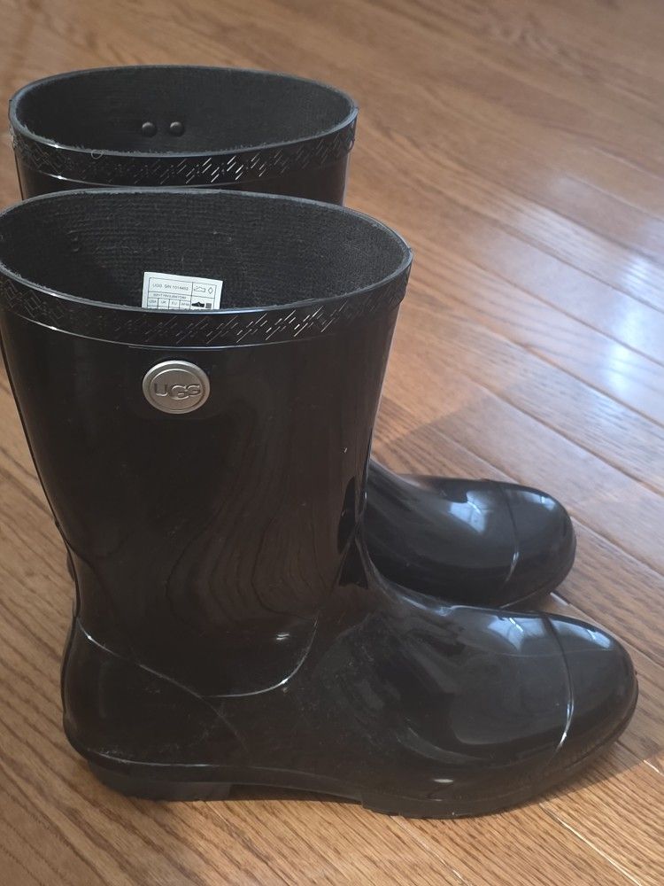 Black Ugg Rain Boots