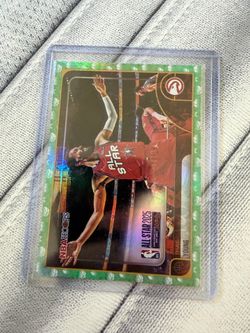 2025-26 NBA Hoops Trae Young All-Star Green Parallel