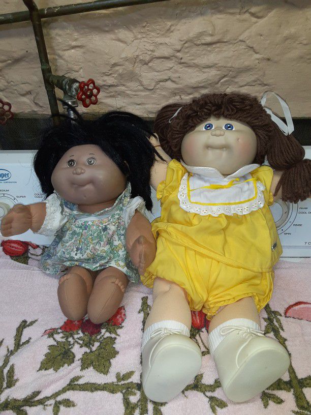 Vintage 2  Garbage Patch  Dolls
