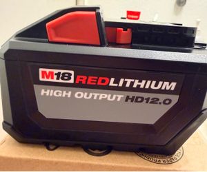 Milwaukee M18 High Output 18V RedLithium HD 12.0Ah Battery (48-11-1812) - New