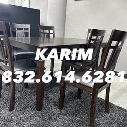 DINING SET TOTAL PRICE $499
