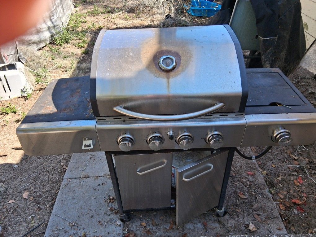 Propane Grill 