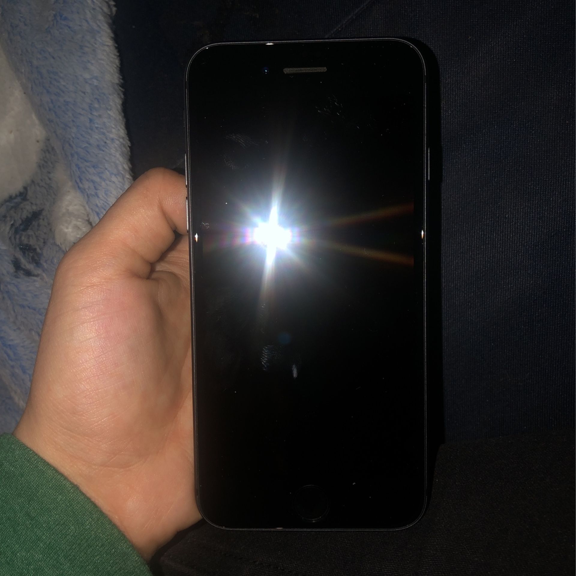 iPhone 8, Space Gray, Unlocked, Metro pcs