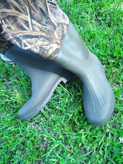 Game Winner camo waders