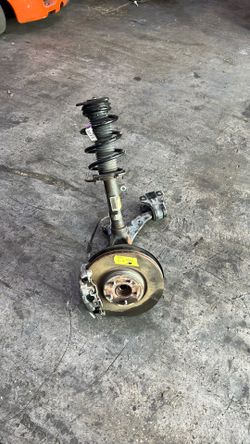 (873) 15-19 Lincoln Mkc Left Front Suspension Knee Assembly 2015 2016 2017 2018 2019