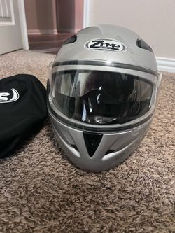 ZAMP Motorcycle helmet size LARGE silver and black