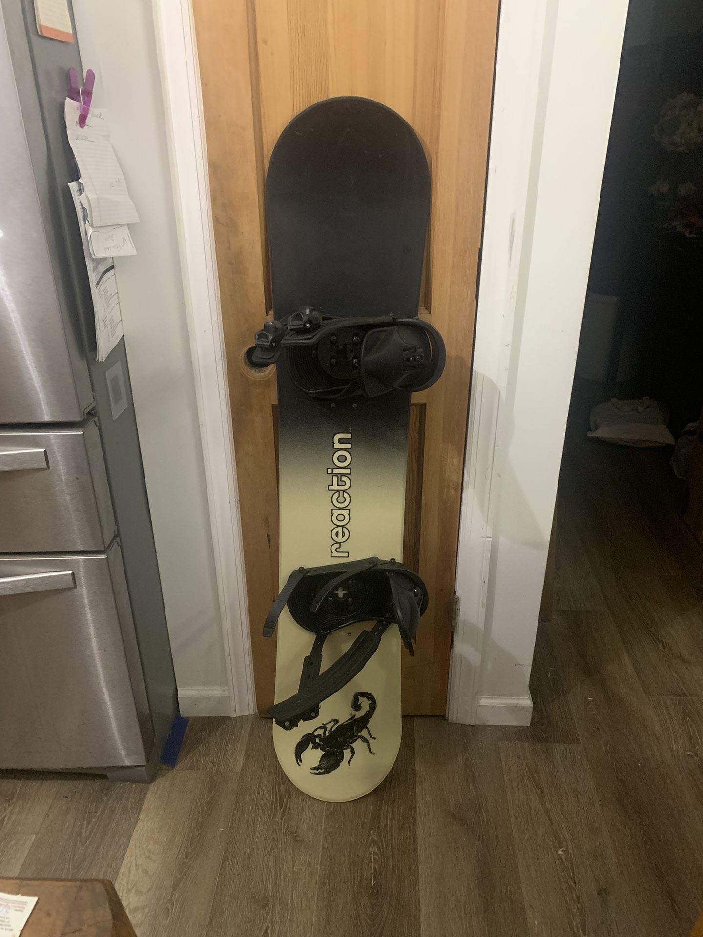 Reaction Snowboard 139 Snowboard w/Bindings