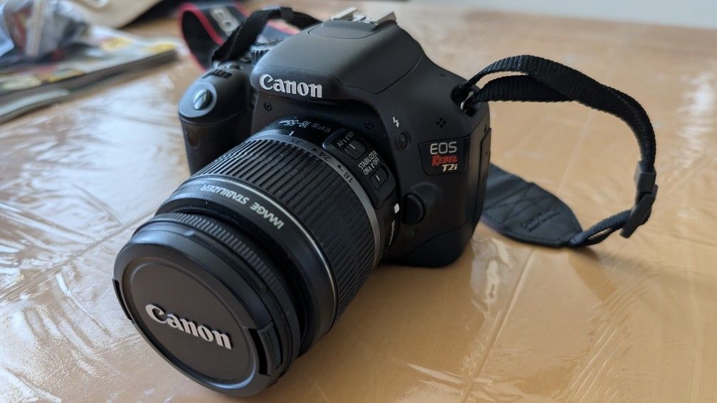 Camera 18m Example Canon EOS Rebel T2i / 550D / Kiss X4 Digital SLR Camera - APS-C 18M ...