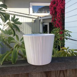 Ikea Plant Pot  White 5“