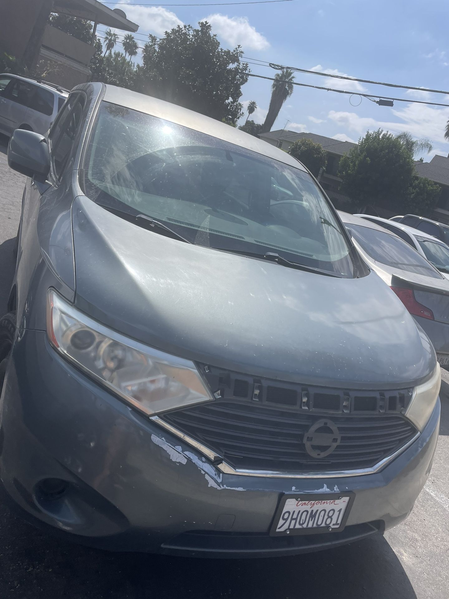 2012 Nissan Quest