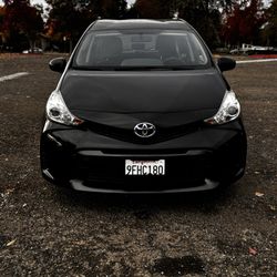 2017 Toyota Prius V