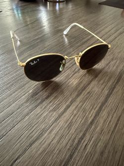 Men’s Rayban Sunglasses