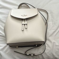New Kate spade Backpack 🎒 Bag