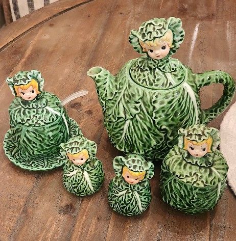 Vintage 1950s Lefton Cissy Cabbage