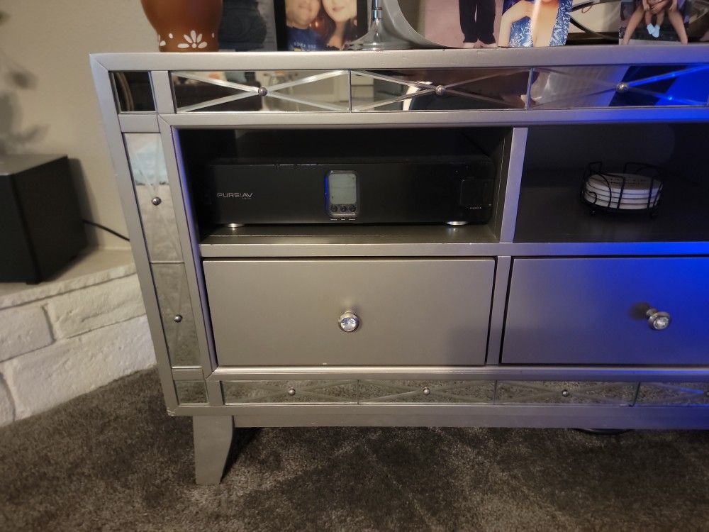 Belkin  Pure AV  POWER CONDITIONER 