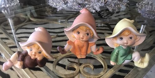 Pixie Elf Figurines Vintage Homco 5213 Homeco Porcelain, Big Hats
