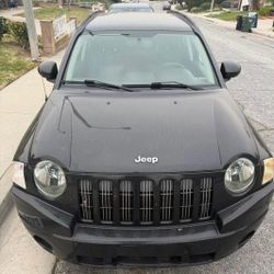 Jeep Compas 4x4 Limited 2007, 2,4 L, 4 cilindros. 