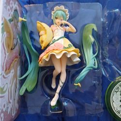 Hatsune Miku Figure