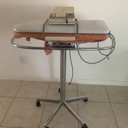 Singer Iron Press