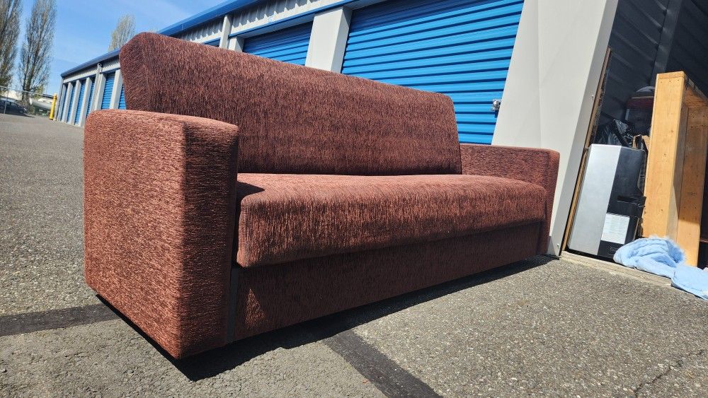Couch Transformer