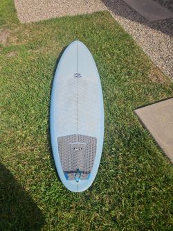 5'10" bob mitsven surfboard
