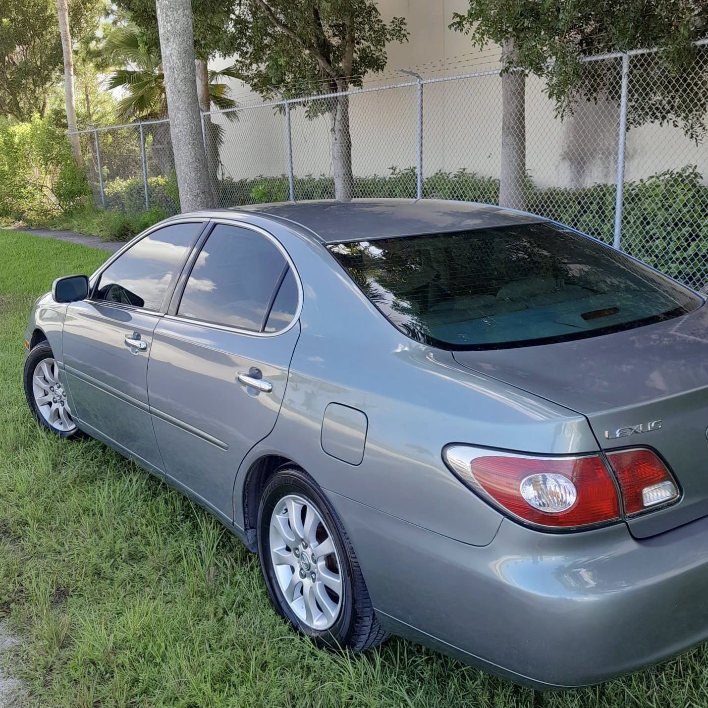 2003 Lexus ES 300