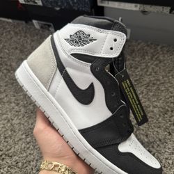 Retro 1 Bleacher Coral