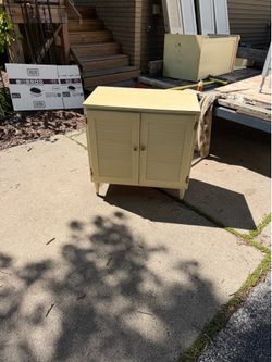 Vintage Side Cabinet , Wooden , Original Hardware, needs paint,29w,17 deep, 30 hi, $15