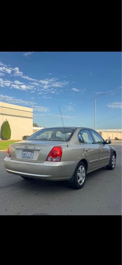 Hyundai Elantra Sedan