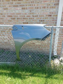 Toyota Sienna front right fender