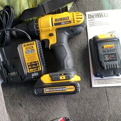 DEWALT 20V Max Cordless Drill Driver Set, 2 Speed, High Performance Motor, Includes 2 XR 1.3Ah Li-Ion Batteries, Charger and Contractor Bag