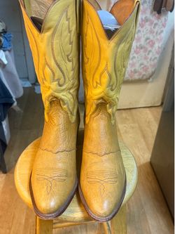 Men's Lucchese Cowboy Boots