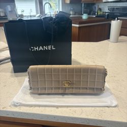 CHANEL