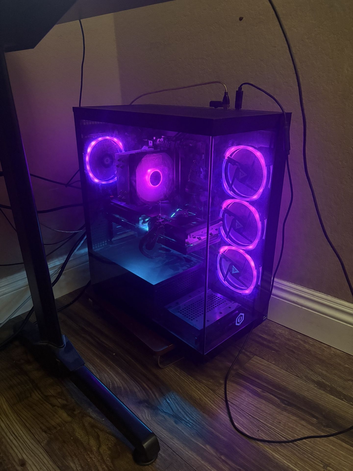 Gaming Streaming PC RTX 4060TI, i7-14700F, 16GB RAM, 2TB SSD