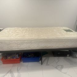 Twin Mattress 