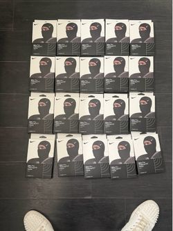 Ski mask