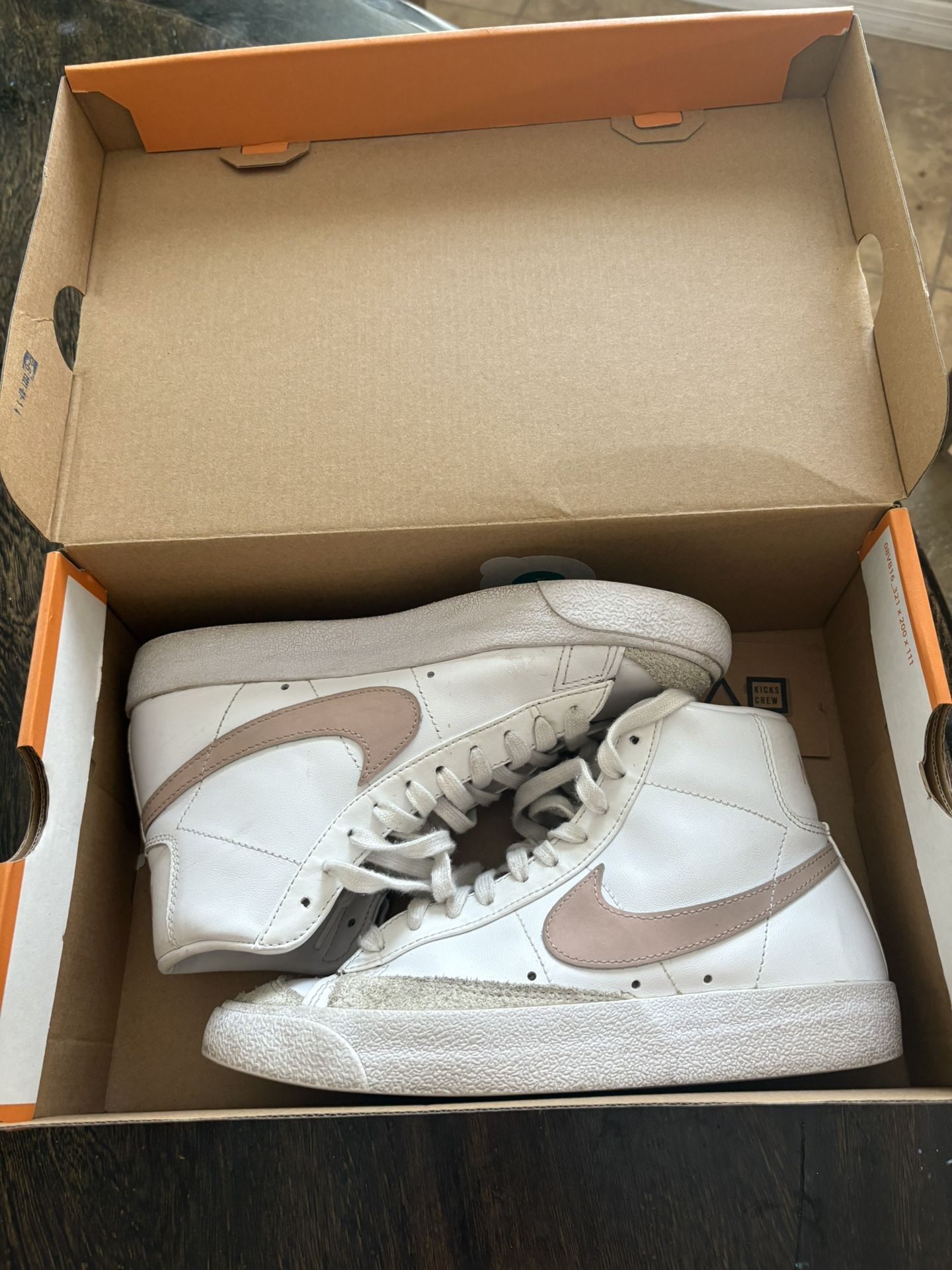 Nike Blazer Mid (Vintage Pink) (Woman’s 7)  Shoes